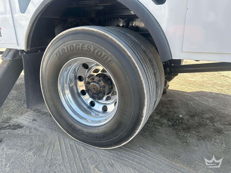 2017-ford-f750-image-42