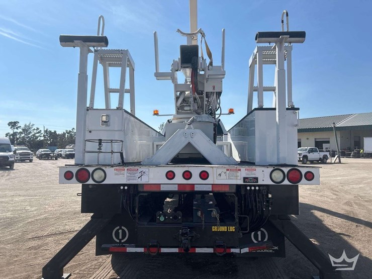 2017-ford-f750-image-31