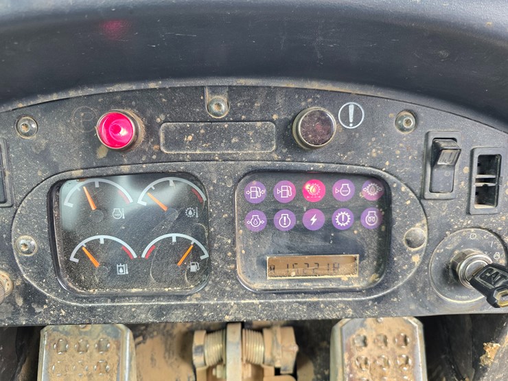 2004-caterpillar-963c-image-70