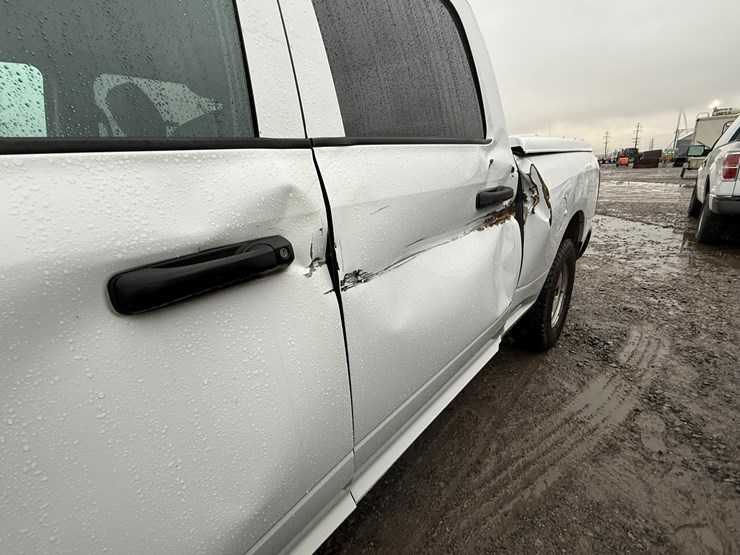 2019-dodge-1500-image-26