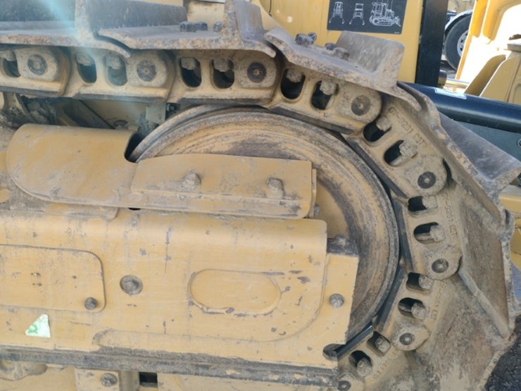 caterpillar-d3-image-36