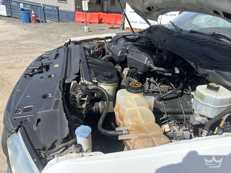 2018-ford-f350-image-8