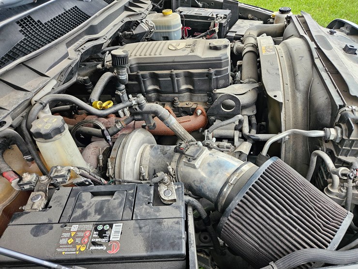 2014-dodge-2500-image-26