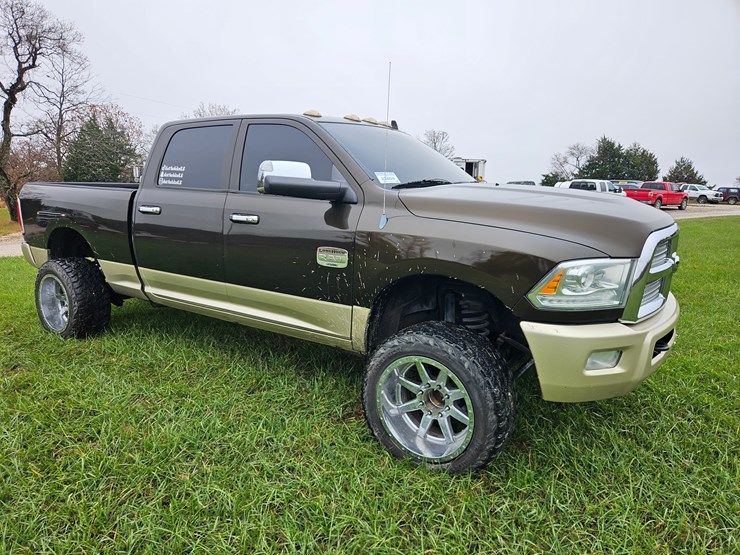 2014-dodge-2500-image-20