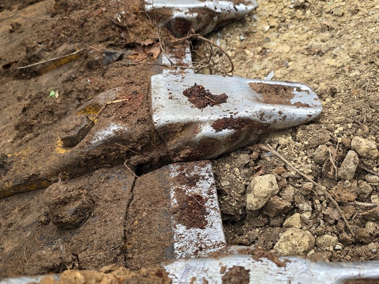 2004-caterpillar-963c-image-34