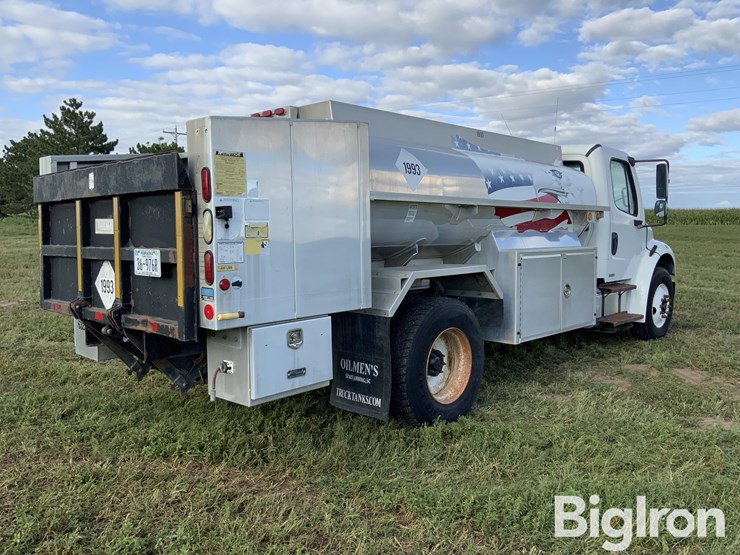 freightliner-m2-106-image-5