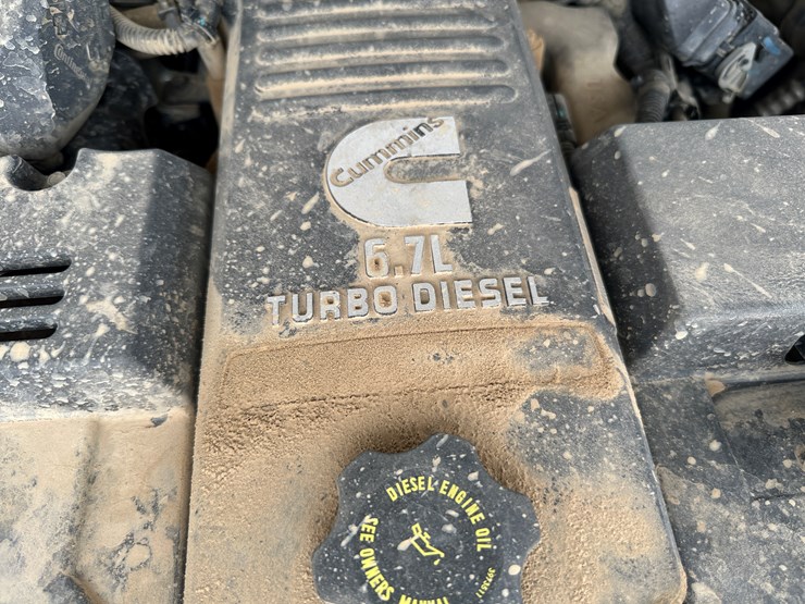 2019-dodge-2500-image-5