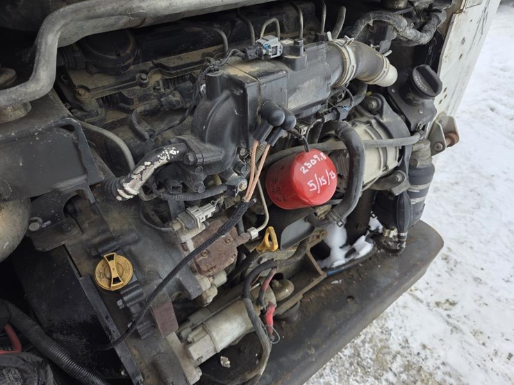 2017-bobcat-t750-image-24