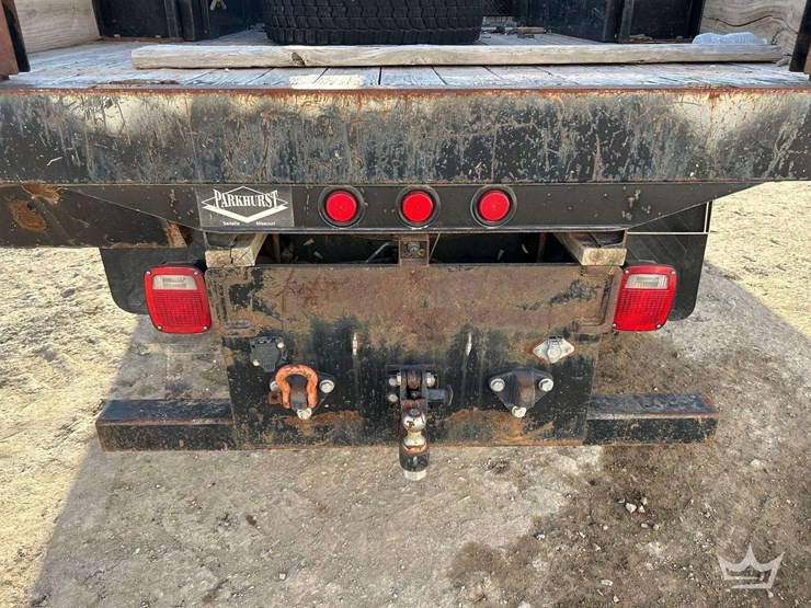 2018-utility-flatbed-image-24