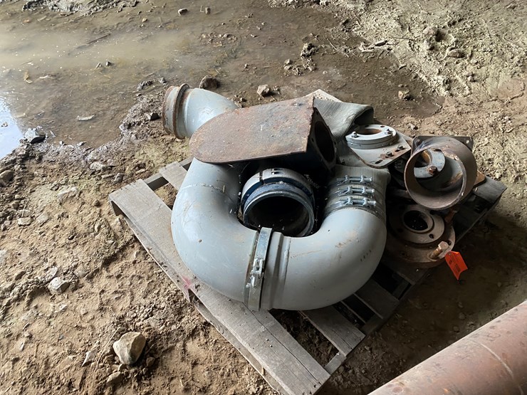 #8481-•-distributor-box-with-piping-(new-holstein,-wi)-image-7