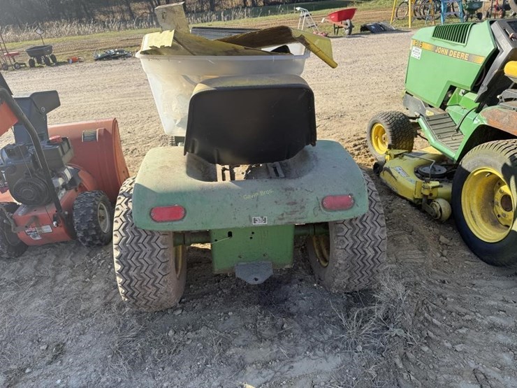 john-deere-112-image-5