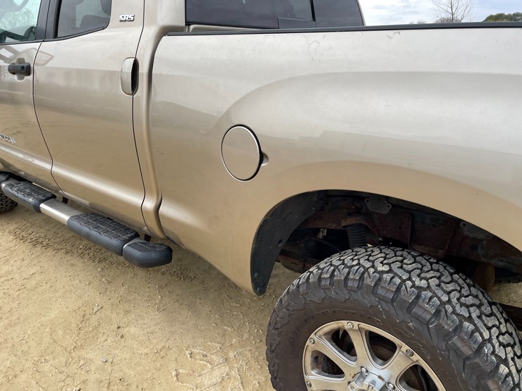 2007-toyota-tundra-sr5-image-42