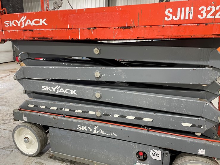 2019-skyjack-sjiii3226-image-31