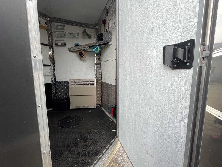 #1399-•-2018-zero-4-outdoors-6'-x-10'-all-aluminum-drop-down-ice-shanty-(of)-image-29