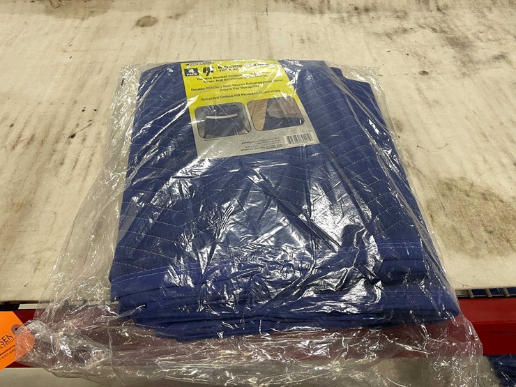 #8700-•-moving-blankets-(t14)-image-1