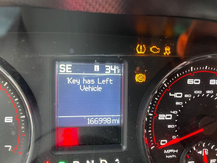 #268-•-2011-dodge-charger-(rhinelander,-wi)(title-in-delay)-image-30