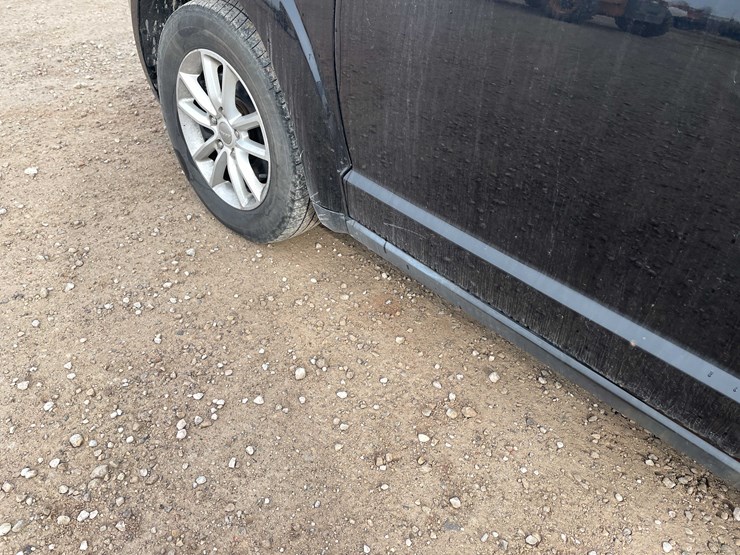 2013-dodge-journey-image-46