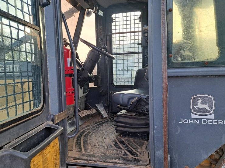 2006-john-deere-6081-image-10