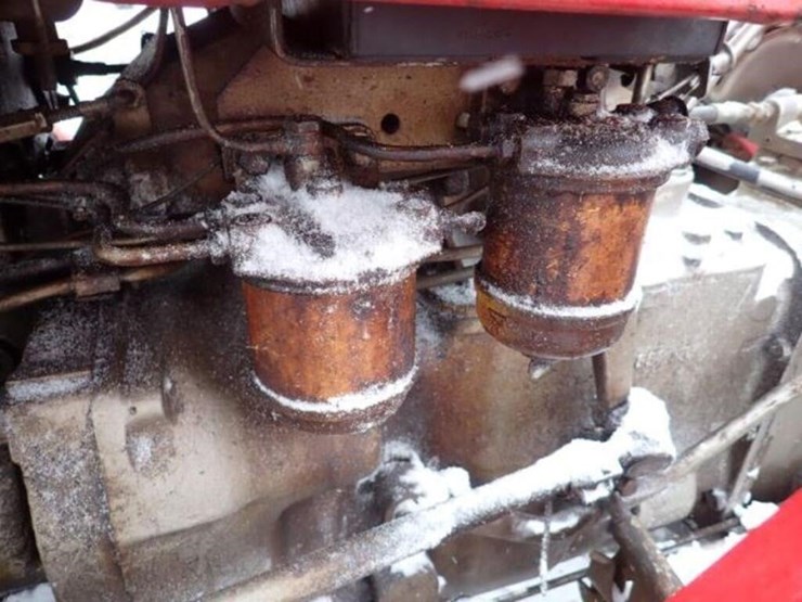 massey-ferguson-135-image-32