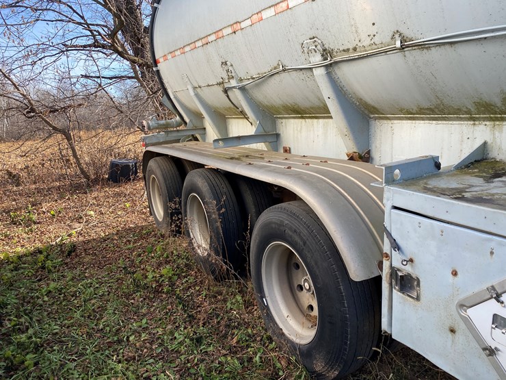 1974-butler-tanker-image-13