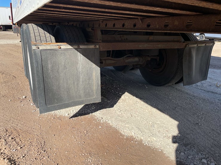 #318-•-2001-utility-trailer-mfg-co.-semi-trailer-(has-wi-title)-(denmark,-wi)-image-15