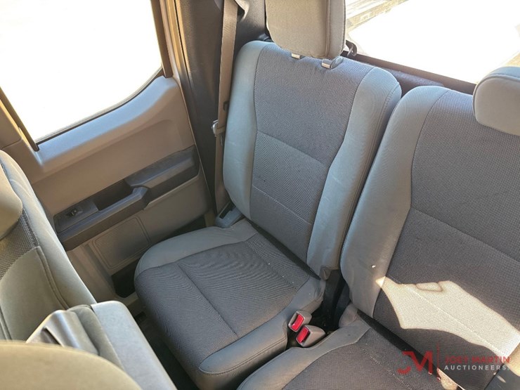 2016-ford-f150-xl-image-21