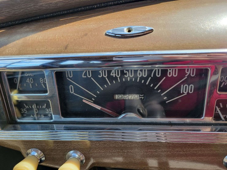 1948-plymouth-special-deluxe-image-84