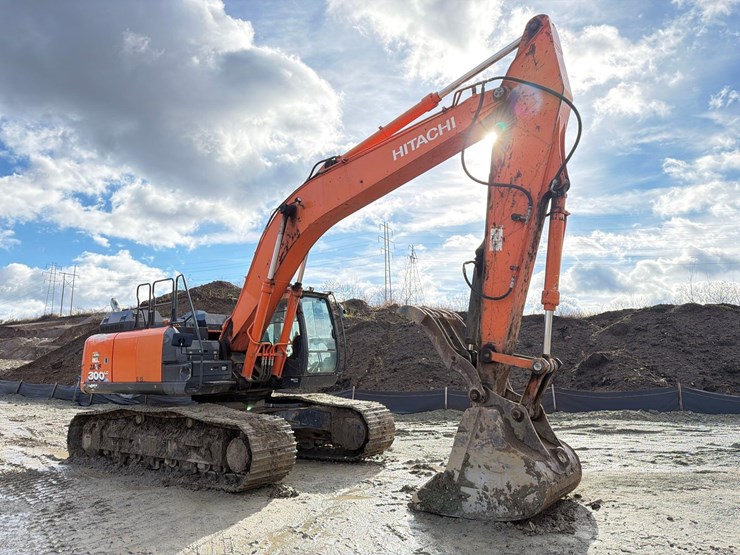 2018-hitachi-zx300-lc-6n-image-4