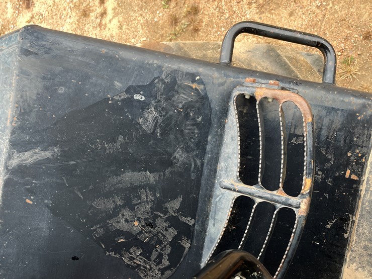 2011-case-821f-image-60