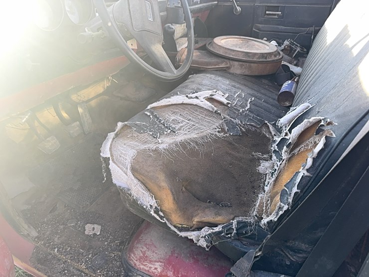 1987-chevrolet-30-image-7