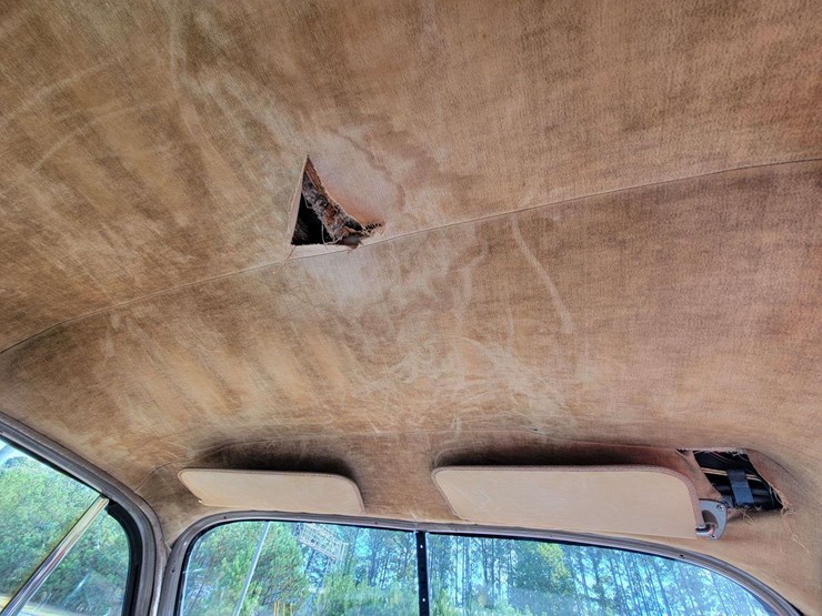 1948-plymouth-special-deluxe-image-61