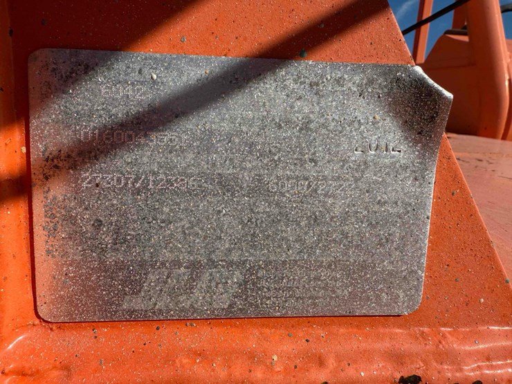 sky-trak-6042-image-10