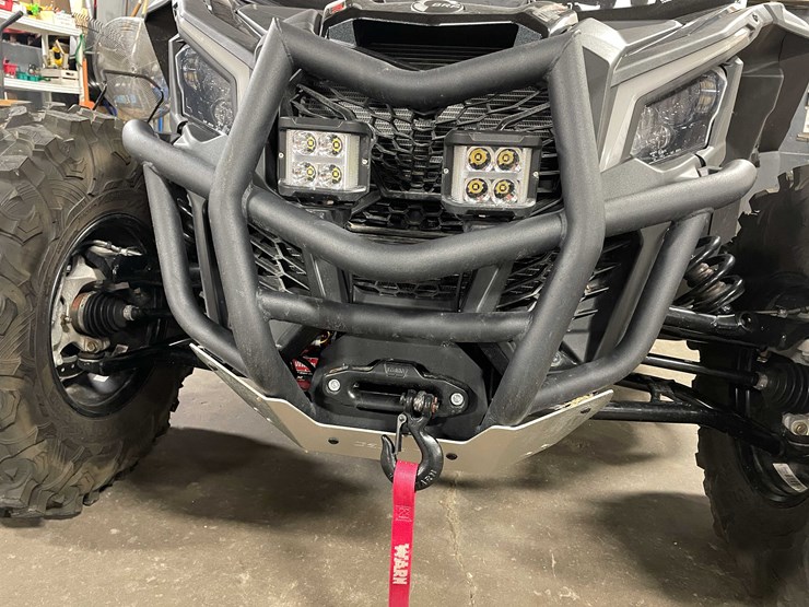 2023-can-am-maverick-x3-image-15