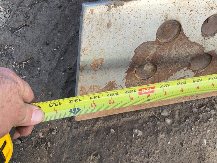 2016-deere-700k-image-53