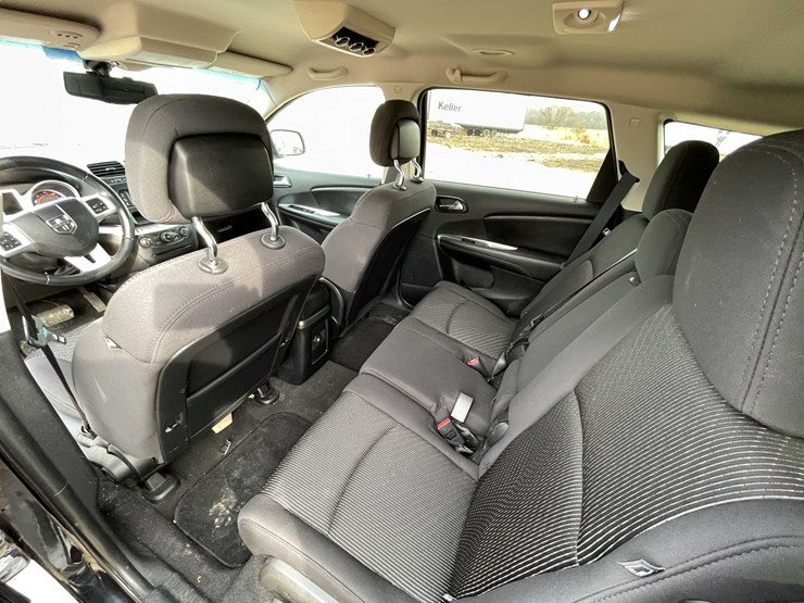 2013-dodge-journey-image-71