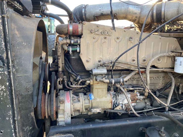 #1010-•-1984-peterbilt-sleeper-cab-semi-(has-wi-title)-(colfax,-wi)-image-54