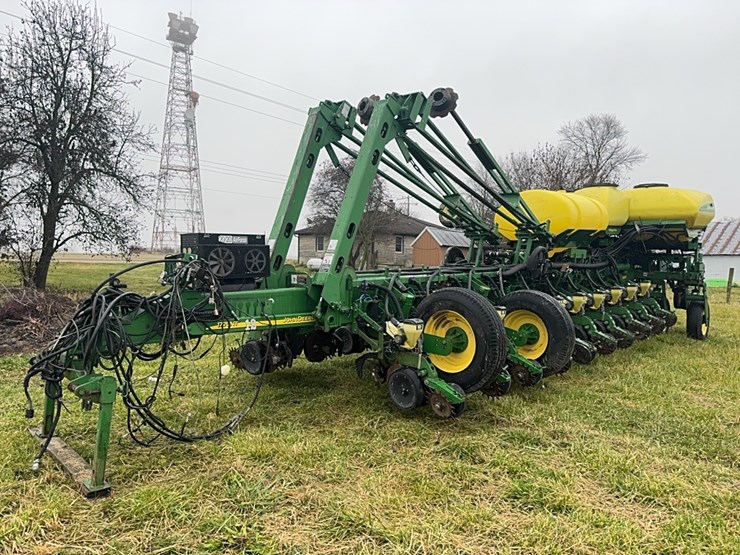 john-deere-1770nt-image-36