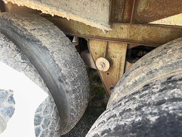 1969-fruehauf-trailer-image-9