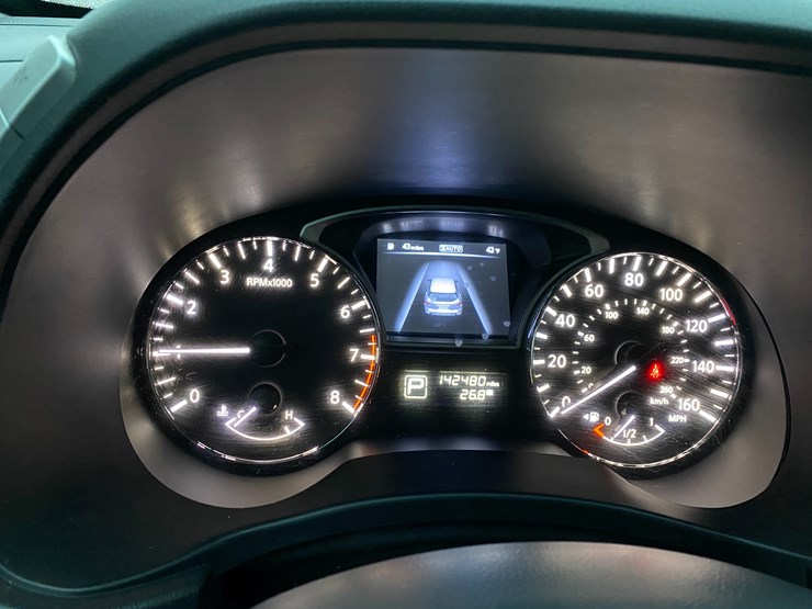 2014-nissan-pathfinder-image-23