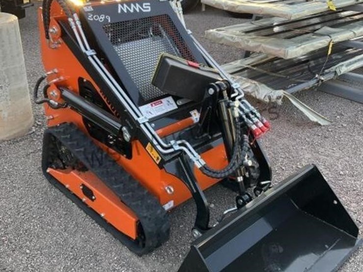 2025-mms-36c-stand-up-skid-steer-image-1