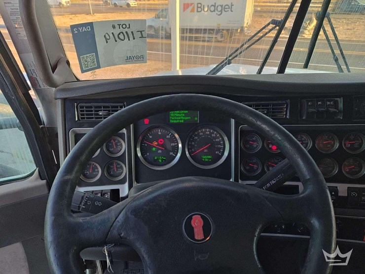 2012-kenworth-t660-image-48