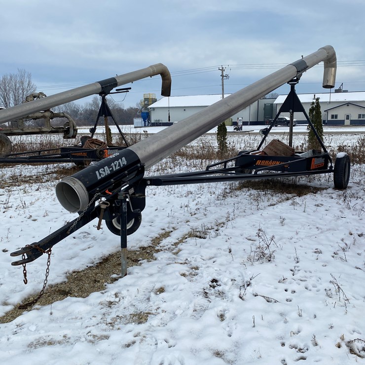 #1301 • 2021 RBraun Inc. LSA-1214 Towable Loadstand (St. Nazianz, WI)