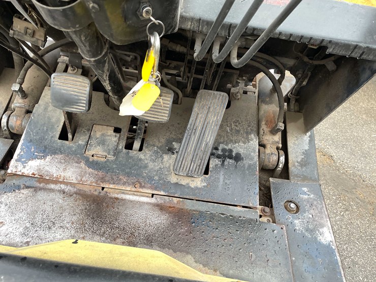 #456-•-komatsu-forklift-(shawano,-wi)-image-41