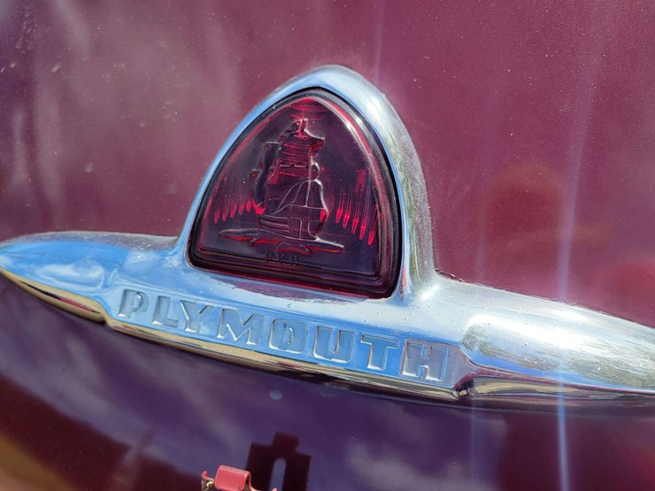 1948-plymouth-special-deluxe-image-33