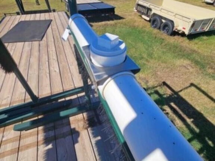 new-escoba-cattle-oiler-scrubber-image-6