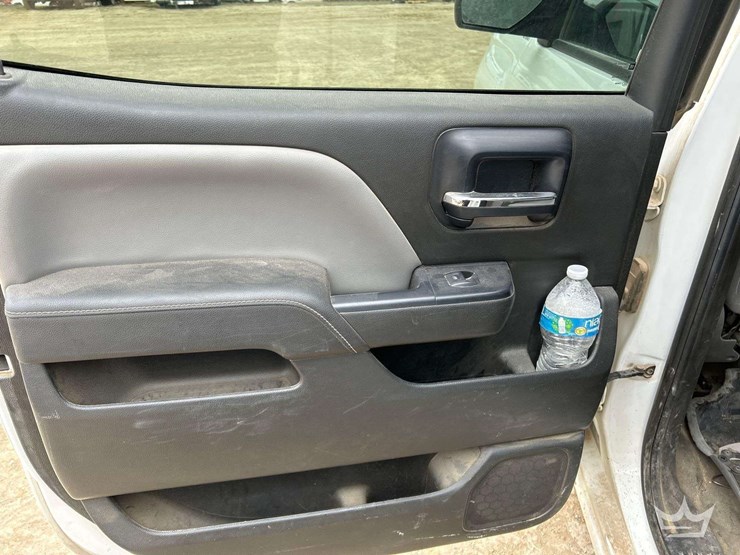 2014-chevrolet-silverado-1500-image-18