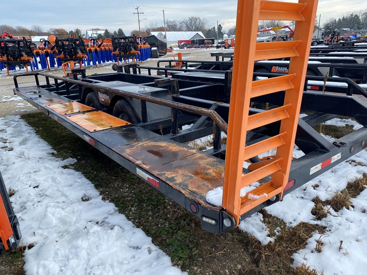 #1104-•-2020-rbraun-crawler-hauler-trailer-(st.-nazianz,-wi)-image-16