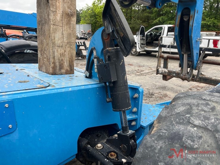 2017-genie-gth1056-image-10