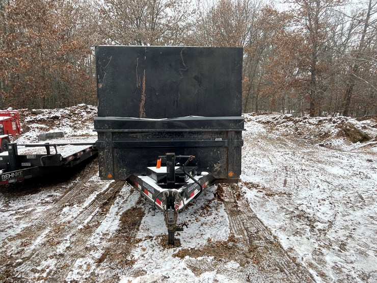 #2706-•-load-trail-trailer-with-scag-vacuum-system-(wi-title-in-delay)-(fall-creek,-wi)-image-2