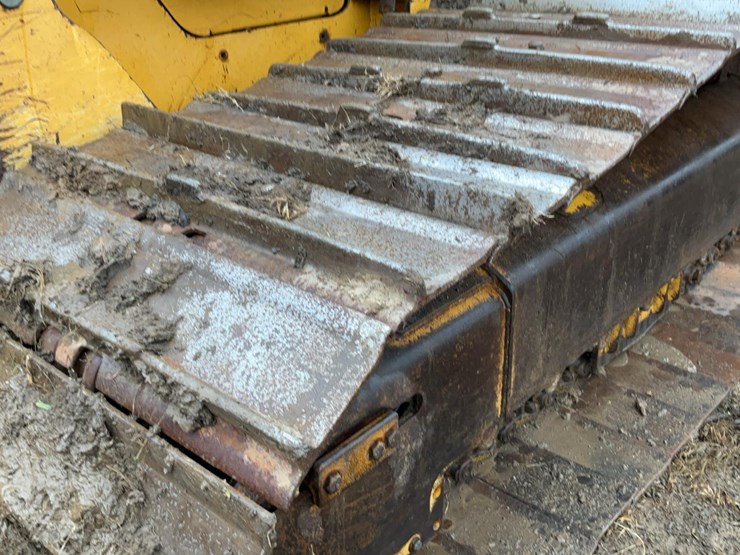 2006-deere-750j-lgp-image-30